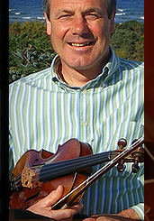 Ian Hardie - Classically Trained Fiddle Musician Soloist & Composer based in the Highlands of Scotland 